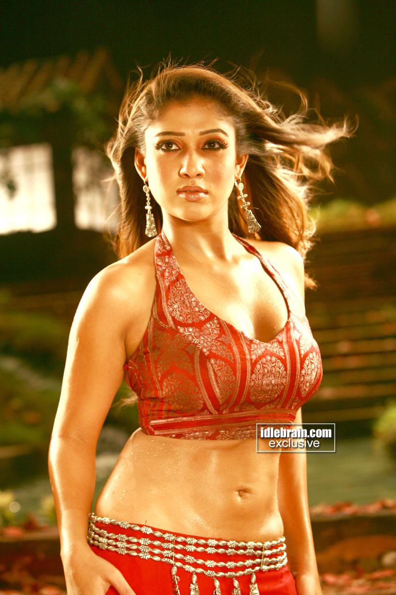 Nayanthara+hot+photos+in+sathyam