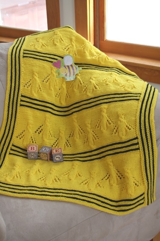All Knitted Lace Buzzy Bee Baby Blanket