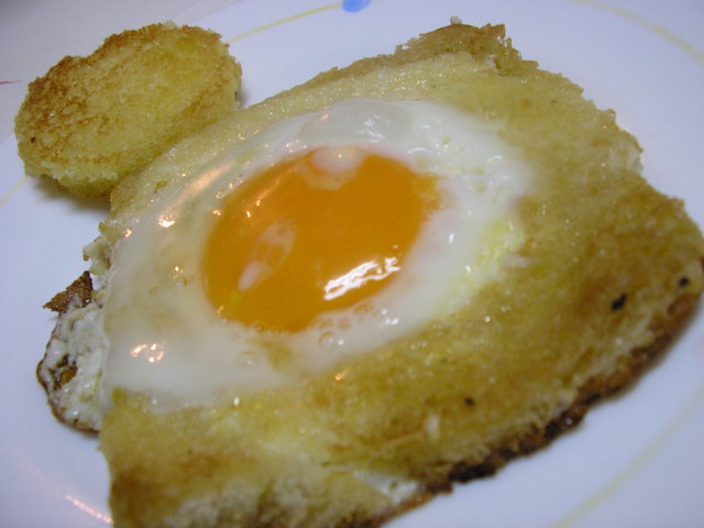 [OVOSENCAPOTADOS006.jpg]