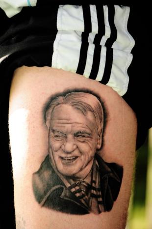 Toon fan's tattoo tribute to Sir Bobby Robson Toon fan's tattoo tribute to Sir Bobby Robson