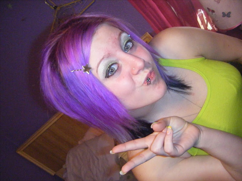 Pink Hair Highlights In Black dark hair with pink highlights. Pink Hair Highlights In Black