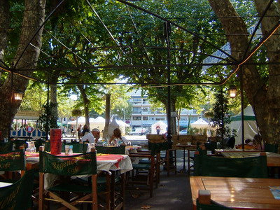 [Vence02.jpg]