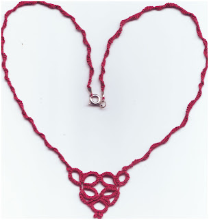 hand made tatting колие