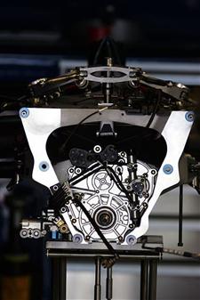 [engine02.jpg]