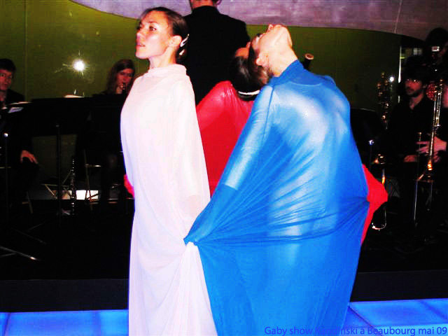 [Show+Kandinsky+à+Beaubourg+ggg+copie.jpg]