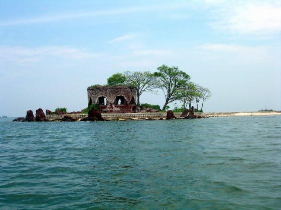 Indonesian Tourism: Bidadari Island, Seribu Archipelago