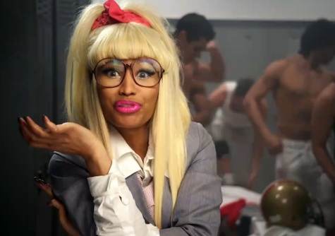 Nicki Minaj Does SNL (VIDEOS)