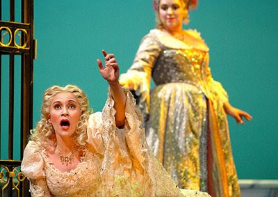 Carolyn Sampson (Psyché) y Karina Gauvin (Venus) (© André Costantini)