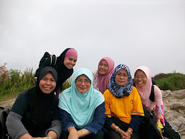 DiPuncak Gng Ledang