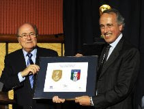 FIFA present World Cup badge