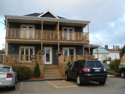 [F_Tadoussac01.JPG]