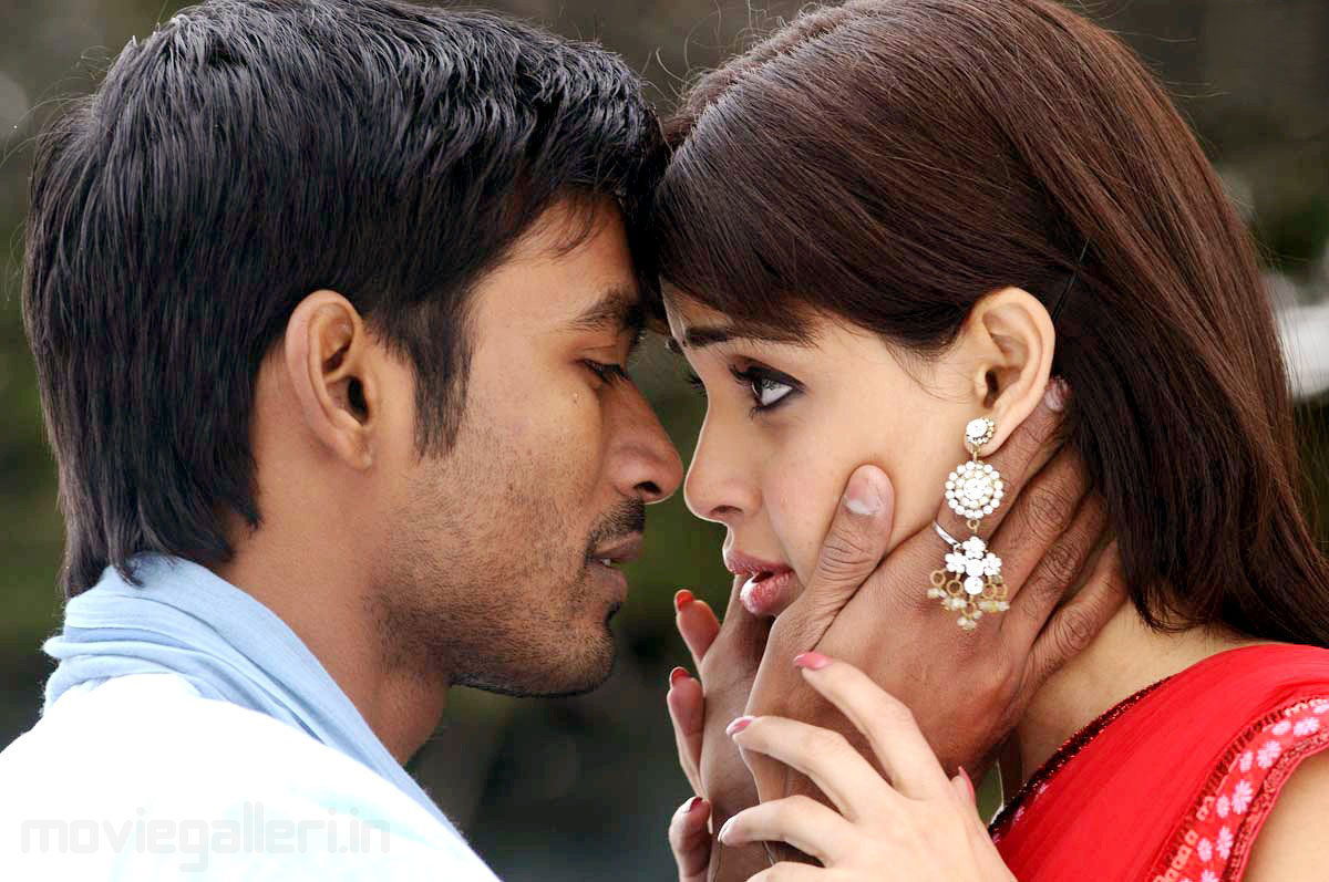 Chukkalanti Ammayi Chakkanaina Abbayi - FilmiBeat