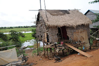 A somewhat below-average house that is common in many areas of the floating village.