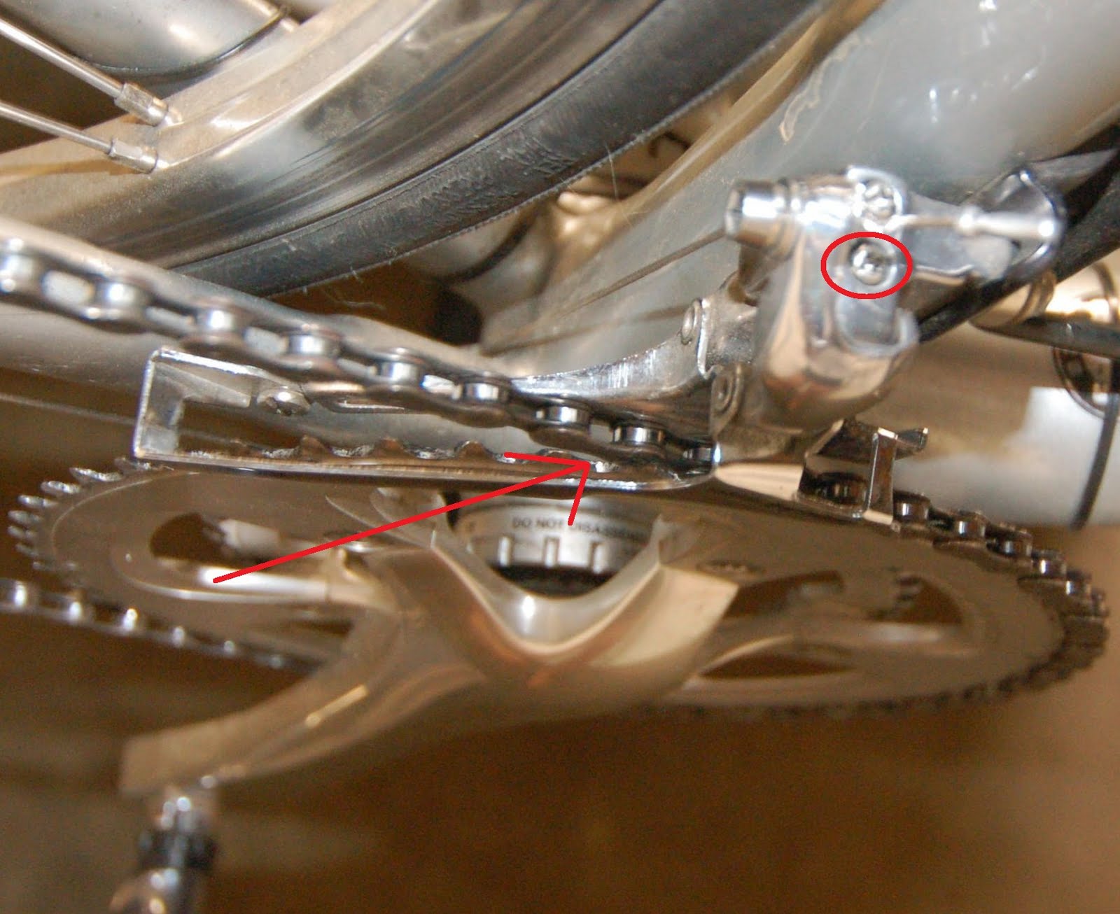 Club Rios Adjusting the Front Derailleur, Shimano 105