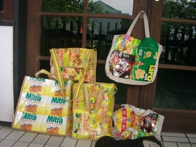 tas dari barang bekas: tas dari barang bekas