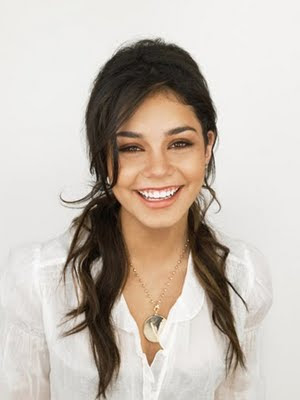 vanessa hudgens curly hairstyles. 2009 long curly hairstyle from