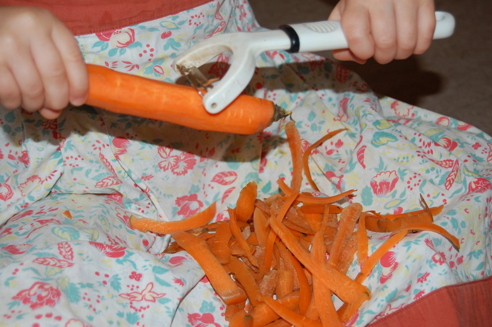 [peeling+carrots+2]