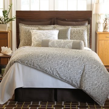 [pcockFortuna_bed_XLG.jpg]
