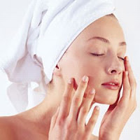 Ender saraç parlak bir cilt için maske cuha cicegi cilt maskesi Ender saraç parlak bir cilt için maske