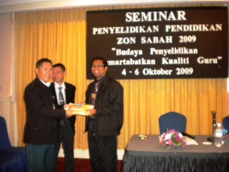 [DSCN1920.JPG]