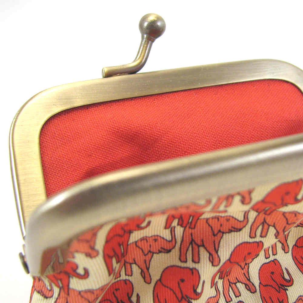 [PinkElephants5.jpg]