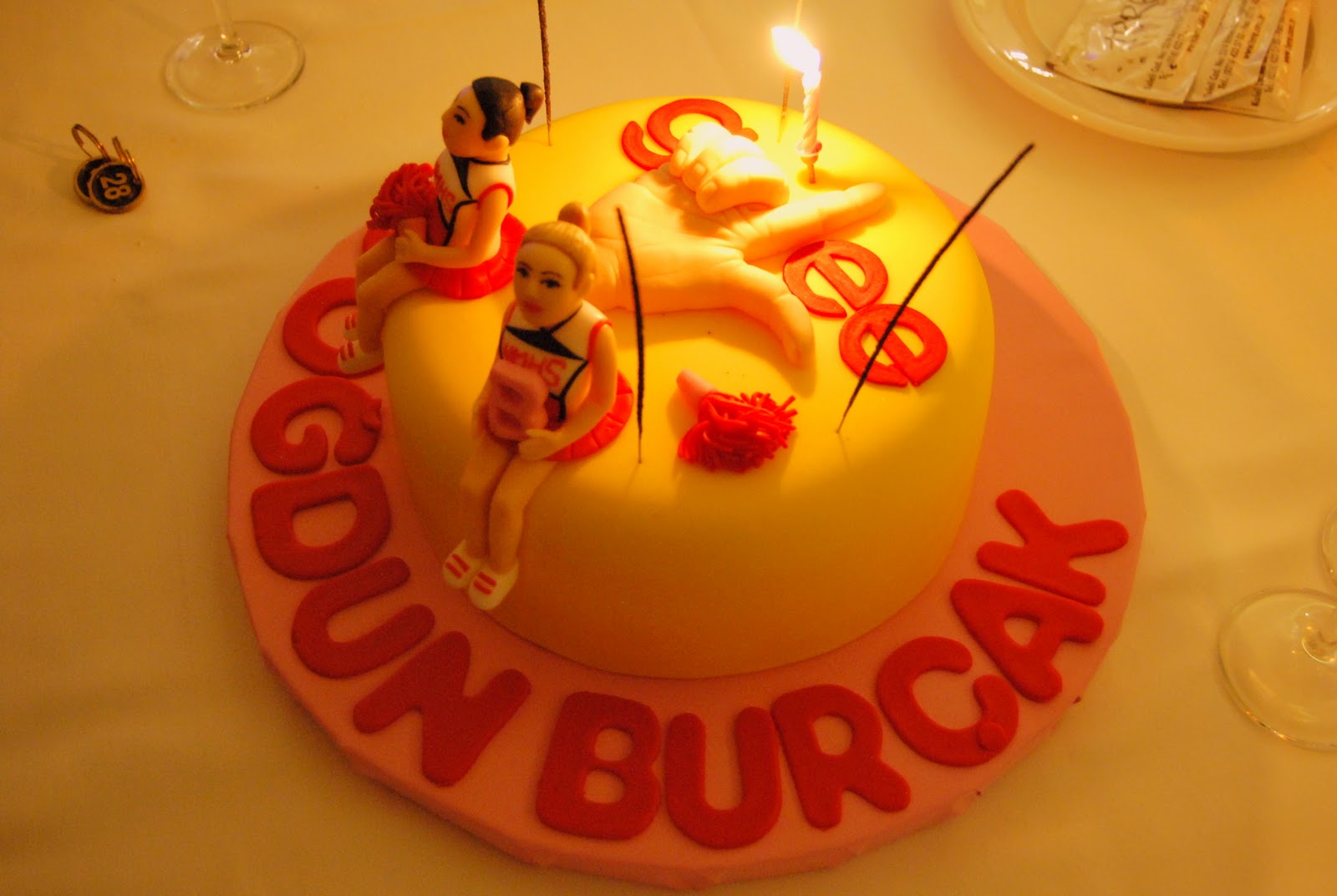 glee cake