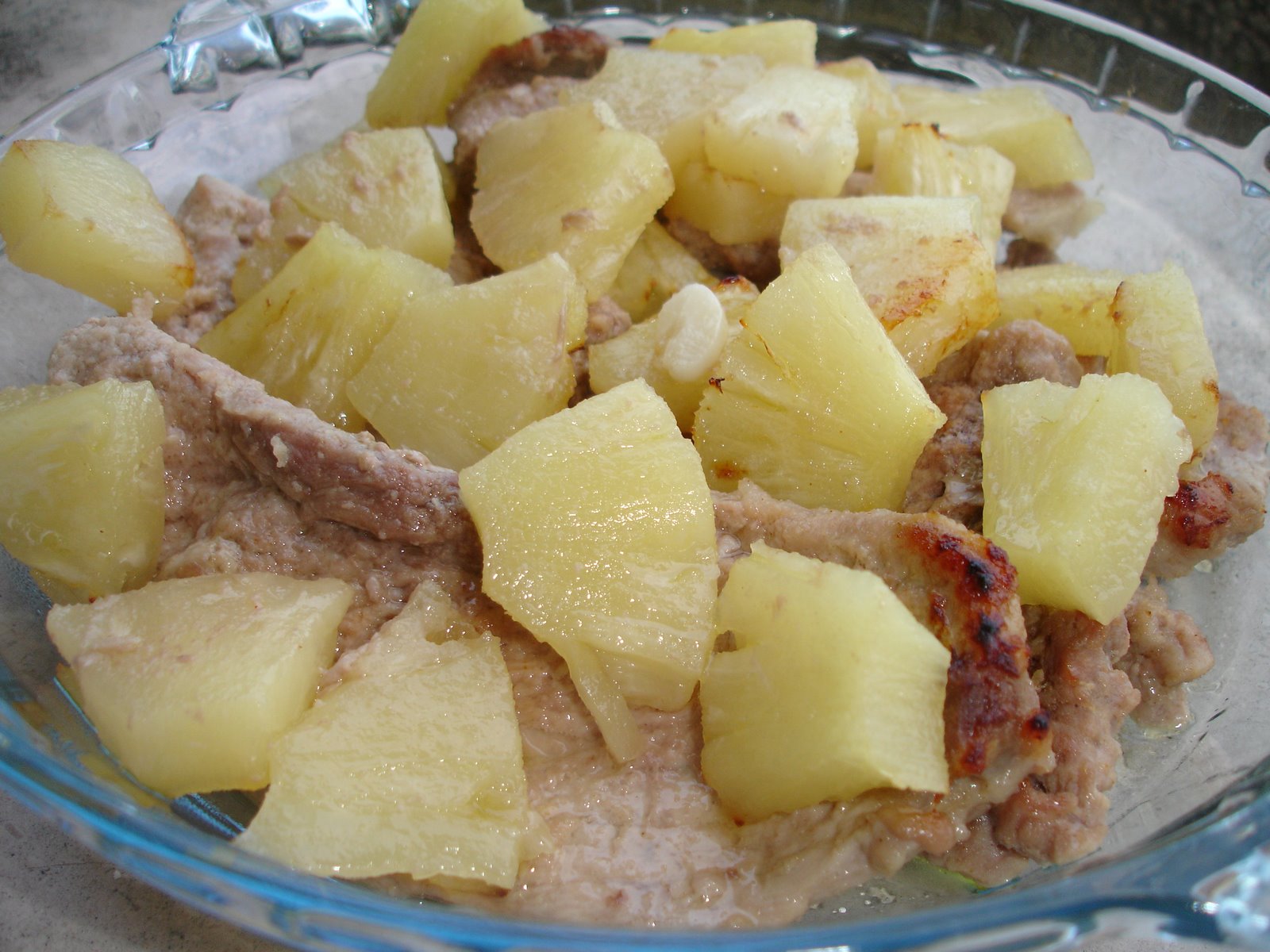 [Bifanas+com+Ananas.JPG]