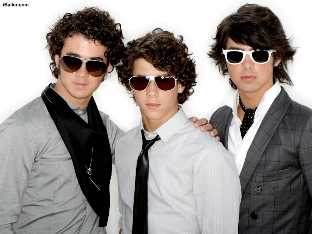 Cool Black Wallpaper for Jonas Brothers Cool Black Wallpaper for Jonas Brothers