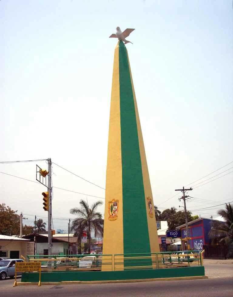 EL PROGRESO,HONDURAS, EN FOTOS Monumento a la PAZ
