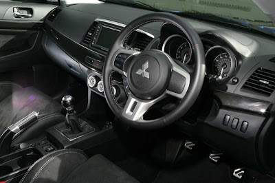 2009 Mitsubishi Lancer Evolution X FQ400 Interior