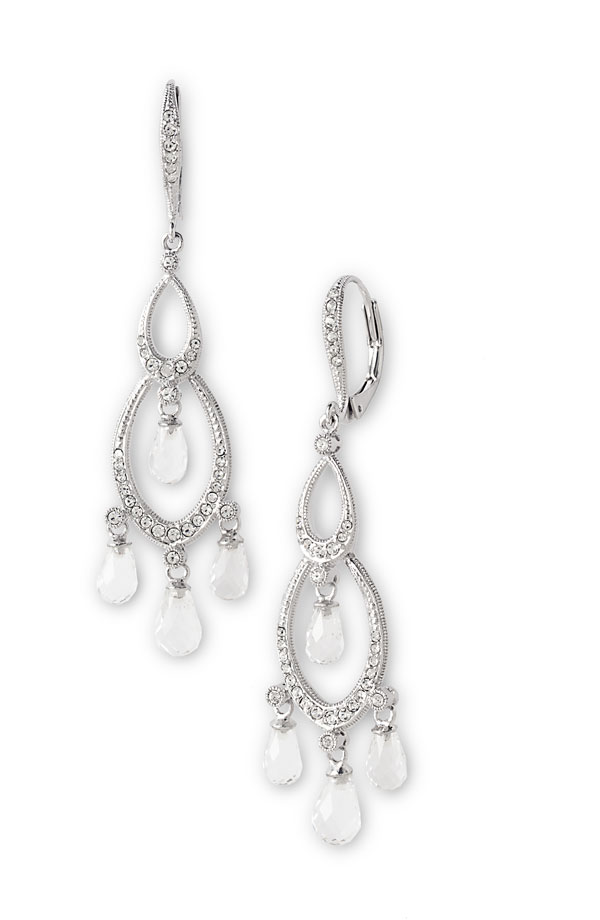 [blog-accessory-nadri-earrings.jpg]