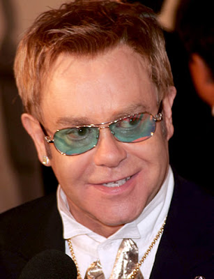 http://4.bp.blogspot.com/_eykgbPtc3UU/TUCy5cl8sRI/AAAAAAAAAzQ/E1jW-n6752Y/s1600/elton-john.jpg