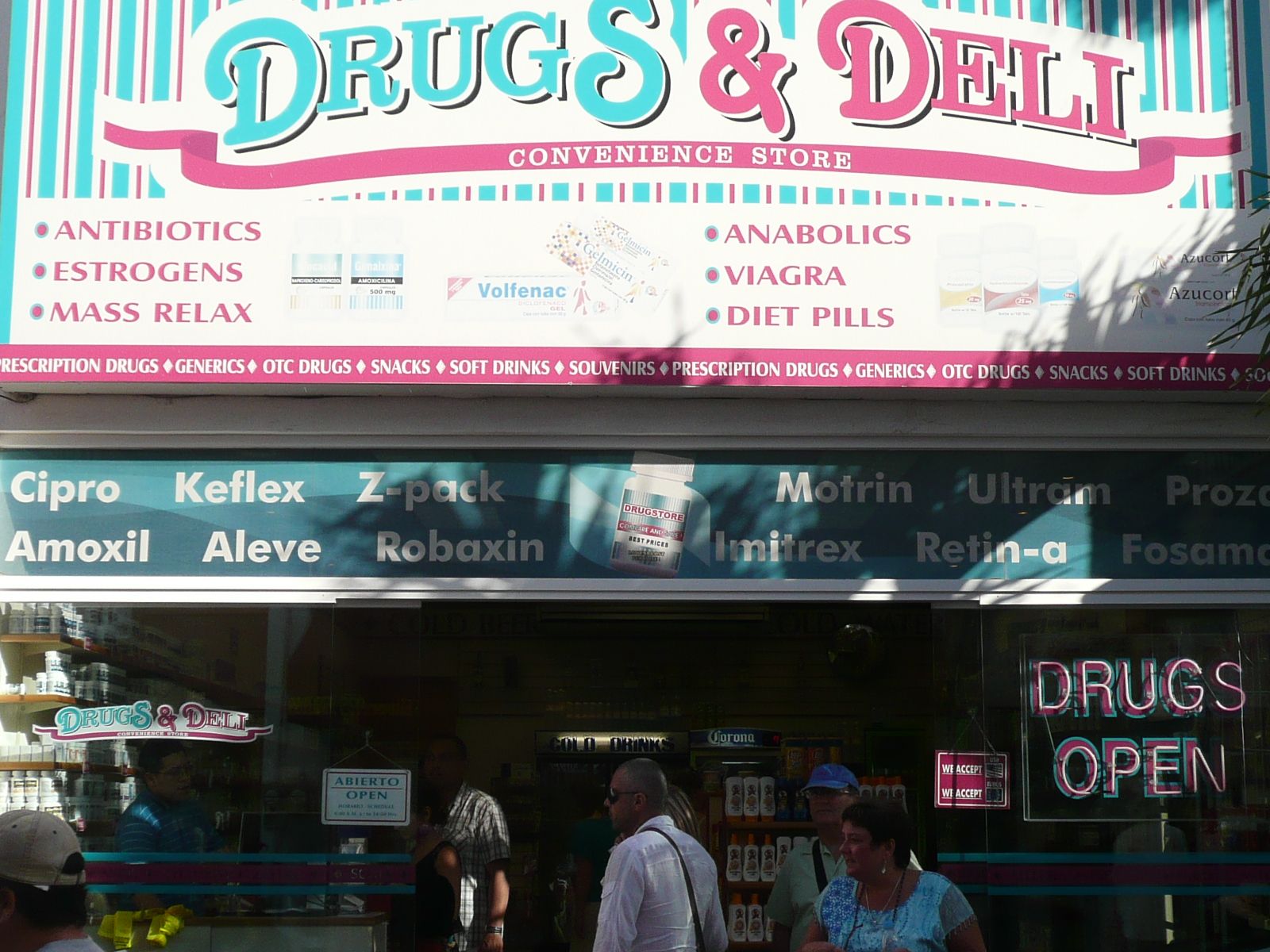 [playa+drugs+and+deli.jpg]