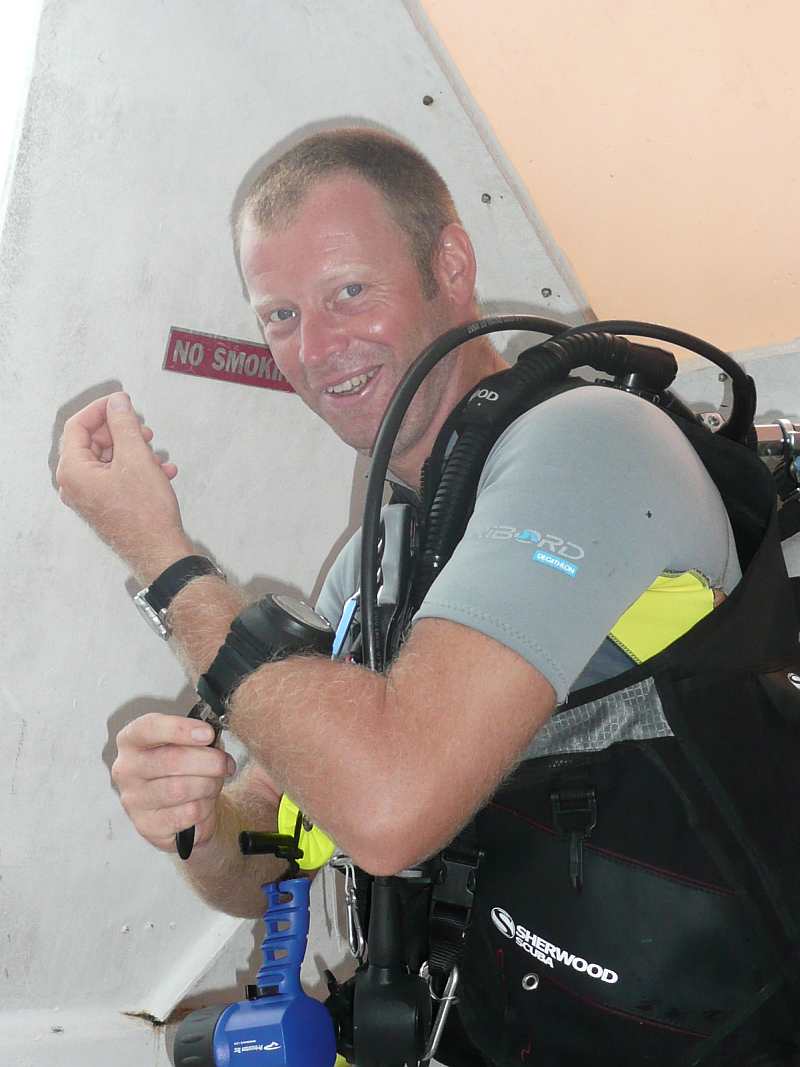 [Huracan+Diving+Karel+Levrau.jpg]