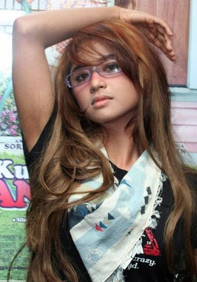 Galeri Foto Dewi Persik Terbaru lagi bergoyang Galeri Foto Dewi Persik Terbaru lagi bergoyang