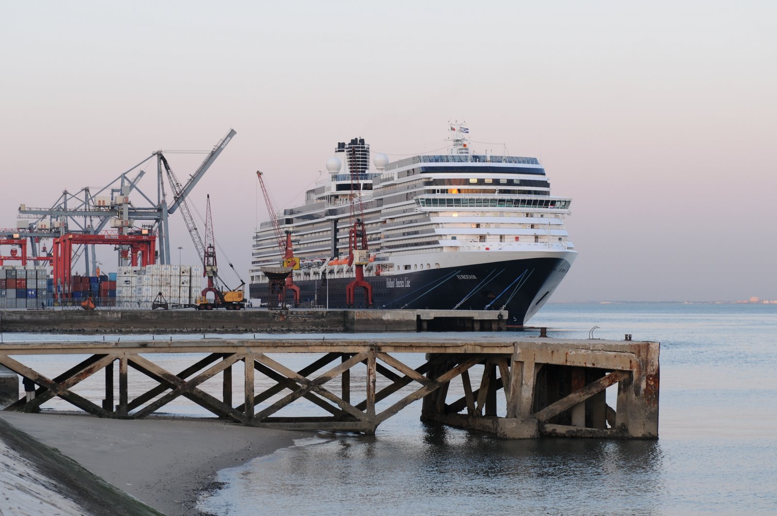 [DSC_4666.JPG]
