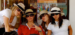 las chicas lookin' suave with our Panama hats