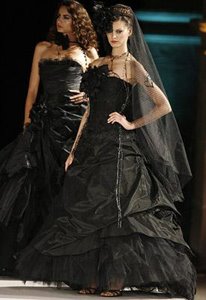 [robe-de-mariee-cymbeline-2008-32.jpg]