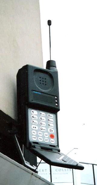 [notsomobile+ph..jpg]