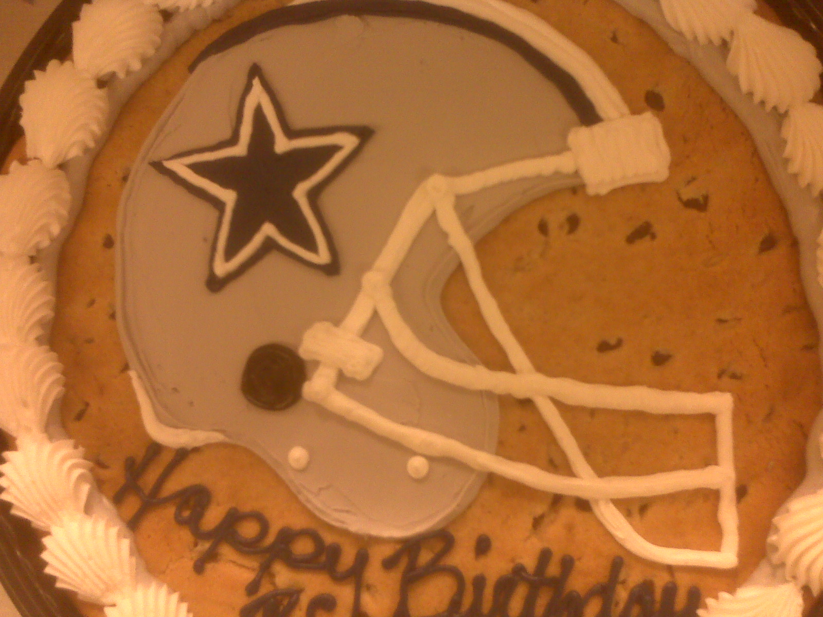 Dallas+cowboys+helmet+cake