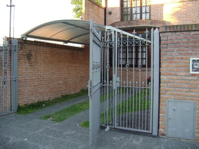 ASA - Herrería y Construcciones: cubierta para garage realizada en