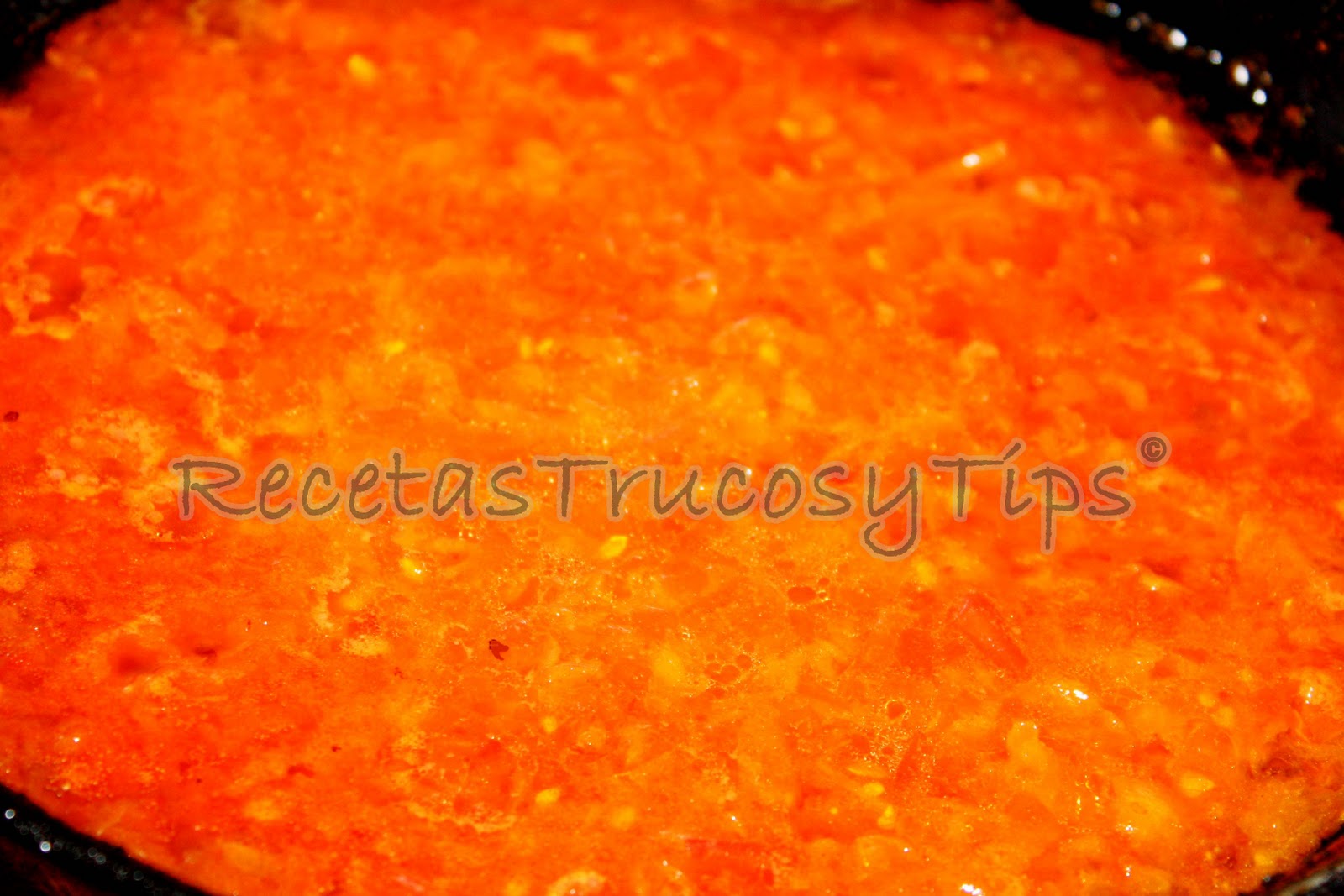 Cómo hacer un buen sofrito casero / Com fer un bon sofregit casolà Recetas Trucos y Tips