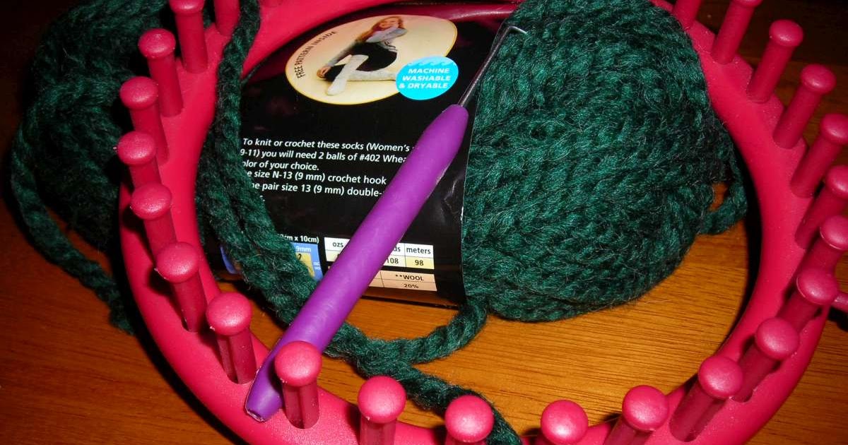 Rad Linc Crafts Easy Loom Knit Beanies