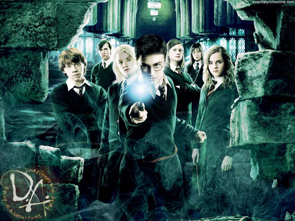 http://4.bp.blogspot.com/_fCAtMdq3Ayo/TP5bG7nKOyI/AAAAAAAABpw/5tcMUTbr7ng/s1600/evanna-lynch-1.jpg