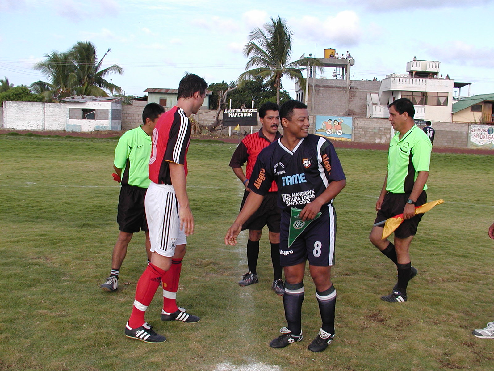 [P1010099.JPG]