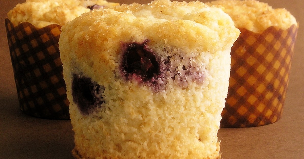 gigi cakes Tall Blueberry Muffins