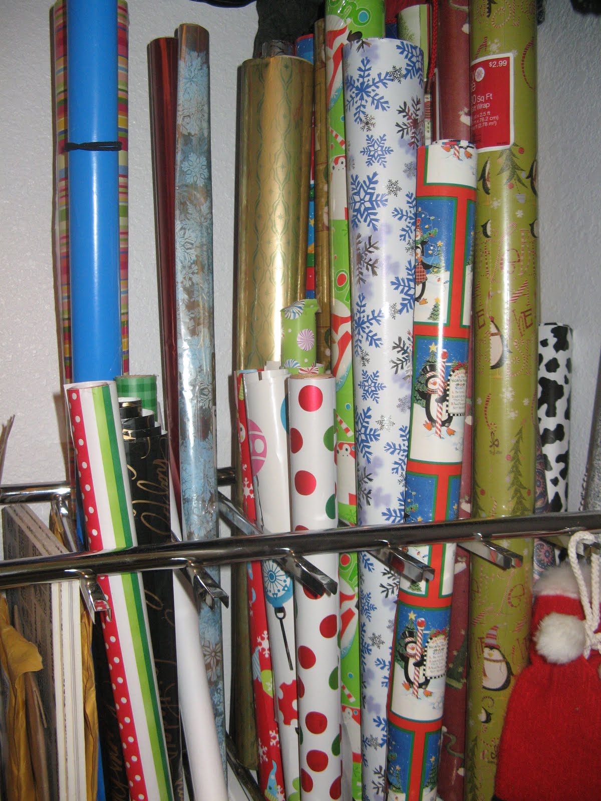 wrapping paper holder
