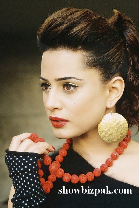 http://4.bp.blogspot.com/_fKO2L8Xl6TE/S_7_eg2VADI/AAAAAAAABdk/a9ghEcml4c4/s1600/mehreen5.jpg