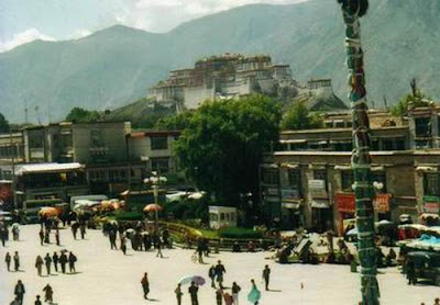 lhasa skyline