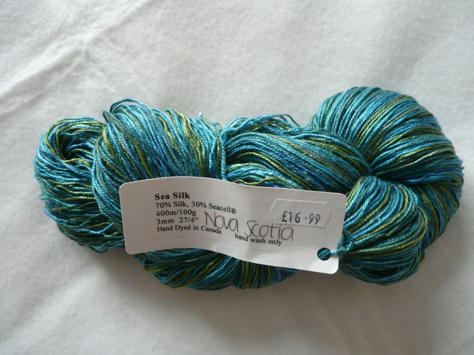 Violet White Silk and Sea Cell Yarn